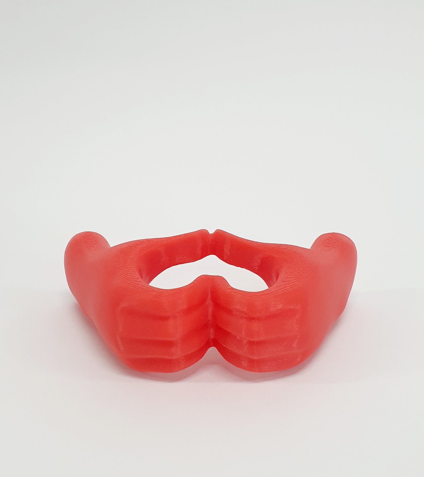 Χέρια σε σχημα καρδιάς