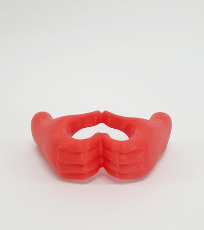 Χέρια σε σχημα καρδιάς