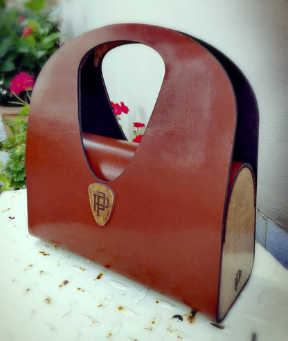 ΔΕΡΜΑΤΙΝΗ ΤΣΑΝΤΑ ΜΕ ΞΥΛΙΝΑ ΠΛΑΪΝΑ