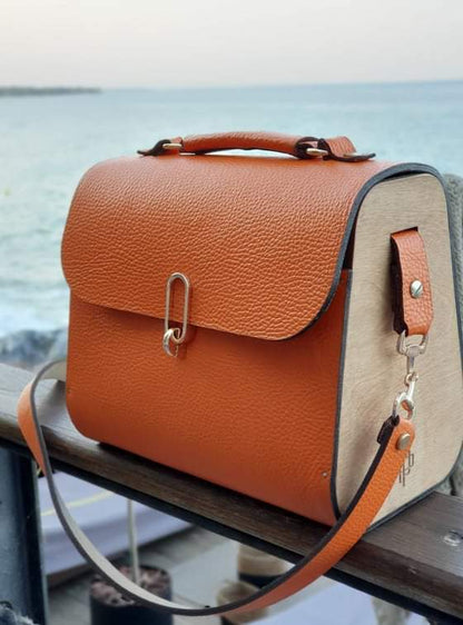 ΠΟΡΤΟΚΑΛΙ ΤΣΑΝΤΑ ΑΠΟ ΔΕΡΜΑ ΚΑΙ ΞΥΛΟ